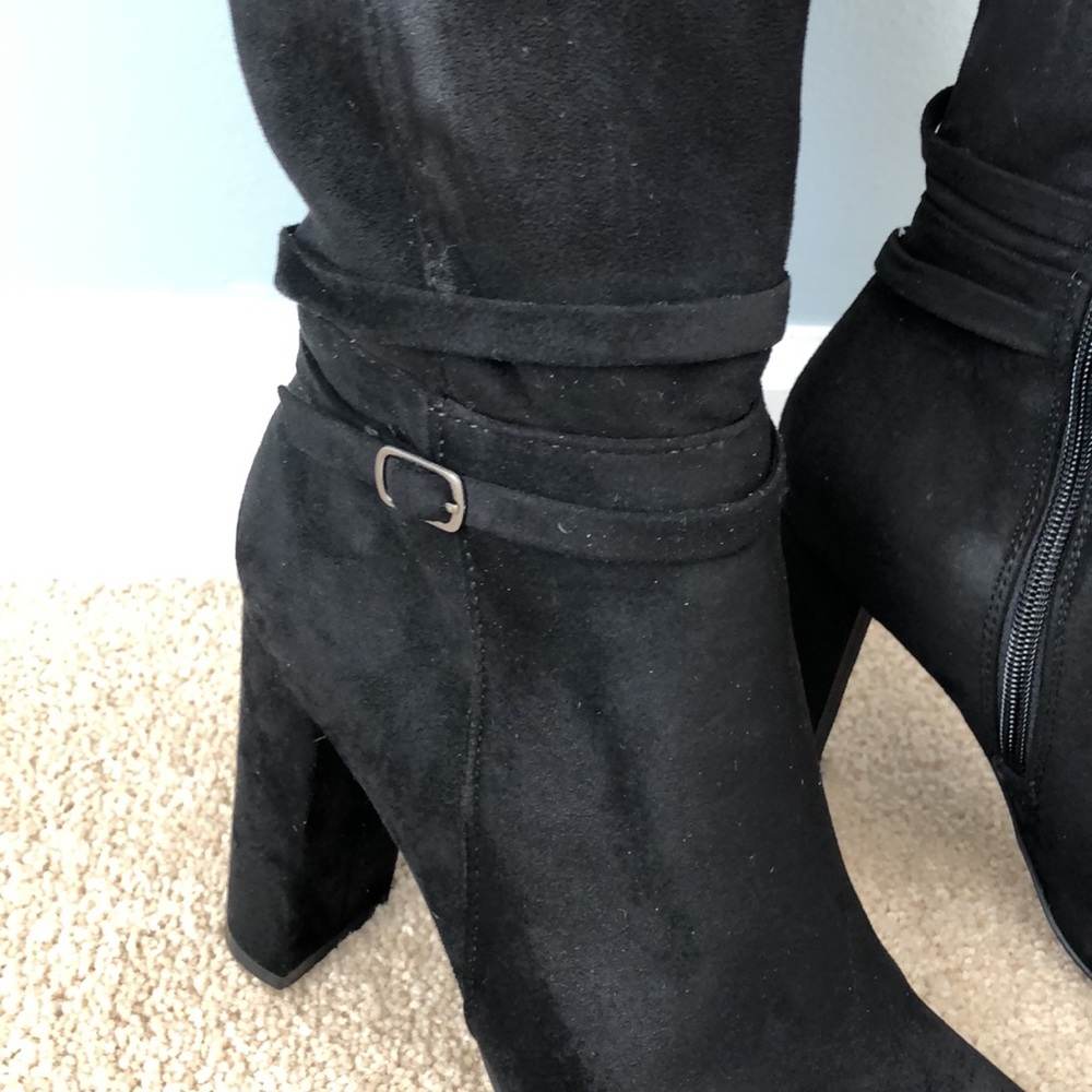 Black suede knee high boots - Picture 2 of 6